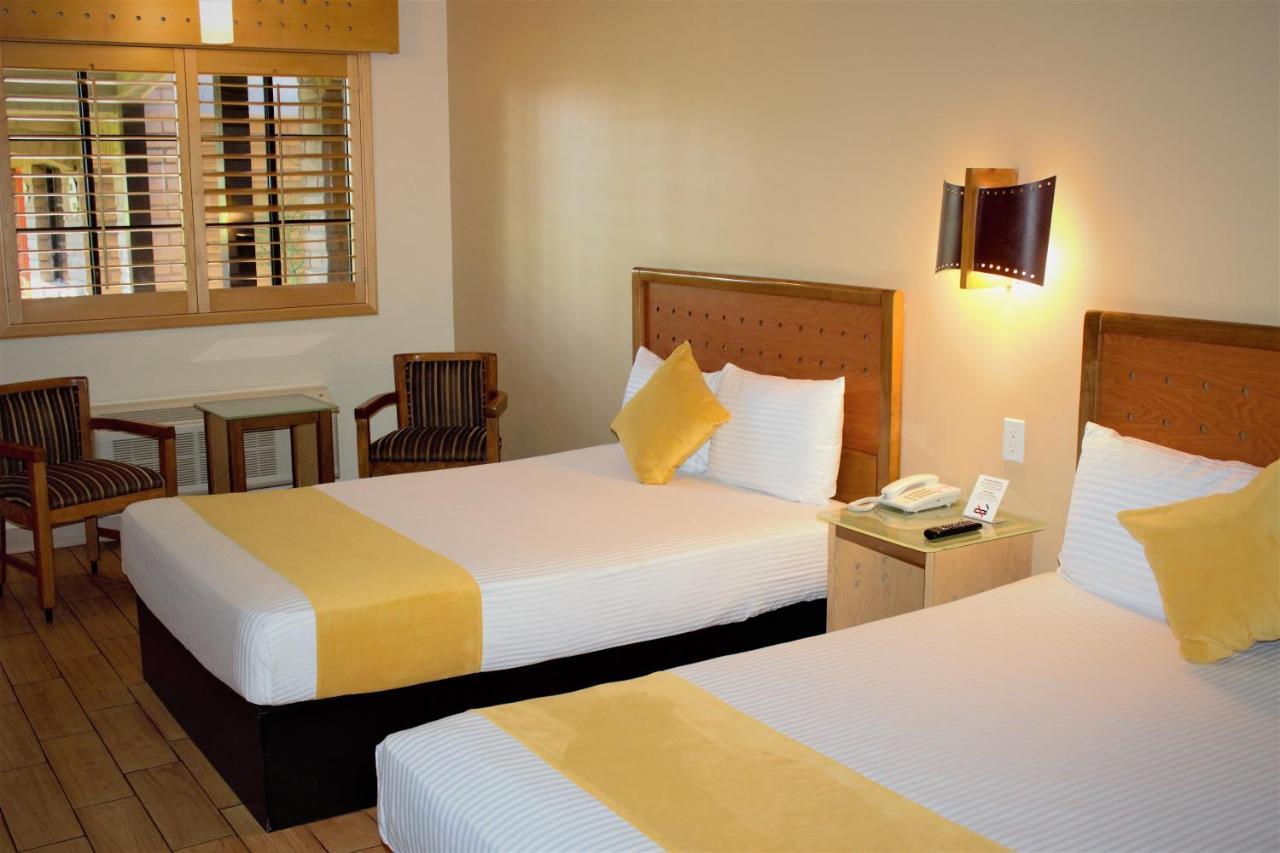 Hotel Colonial Mexicali Eksteriør bilde