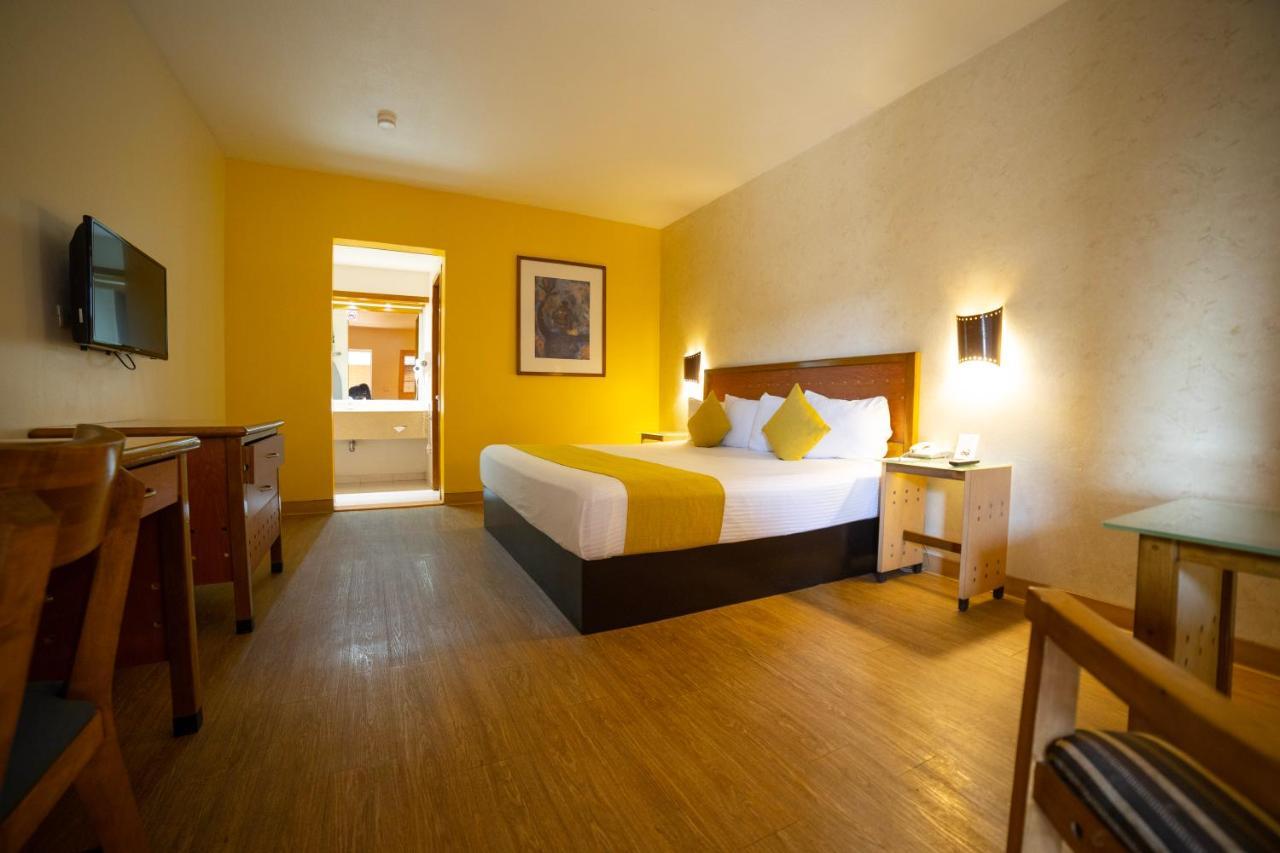 Hotel Colonial Mexicali Eksteriør bilde