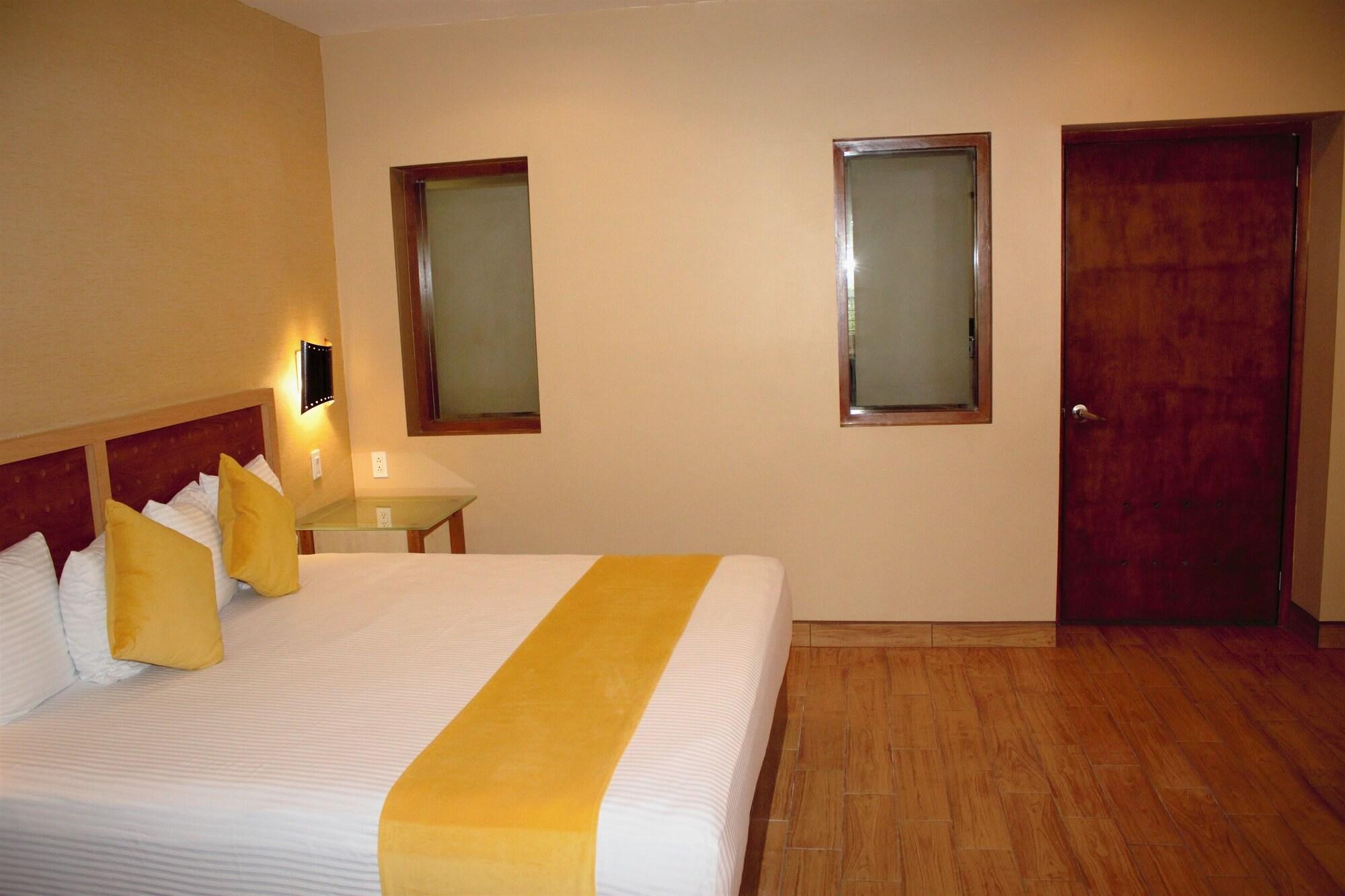 Hotel Colonial Mexicali Eksteriør bilde