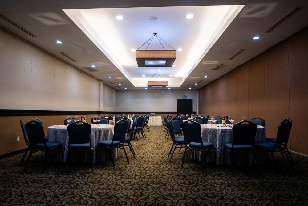 Hotel Colonial Mexicali Eksteriør bilde